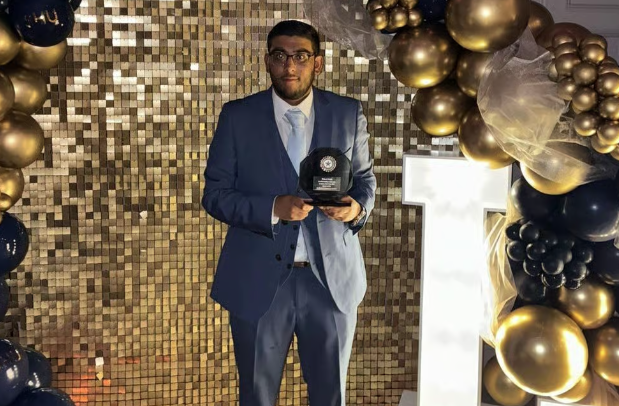 Celebrating Success: Wakeel Malik Named Sheffield Hallam's Law Student of the Year 2026!